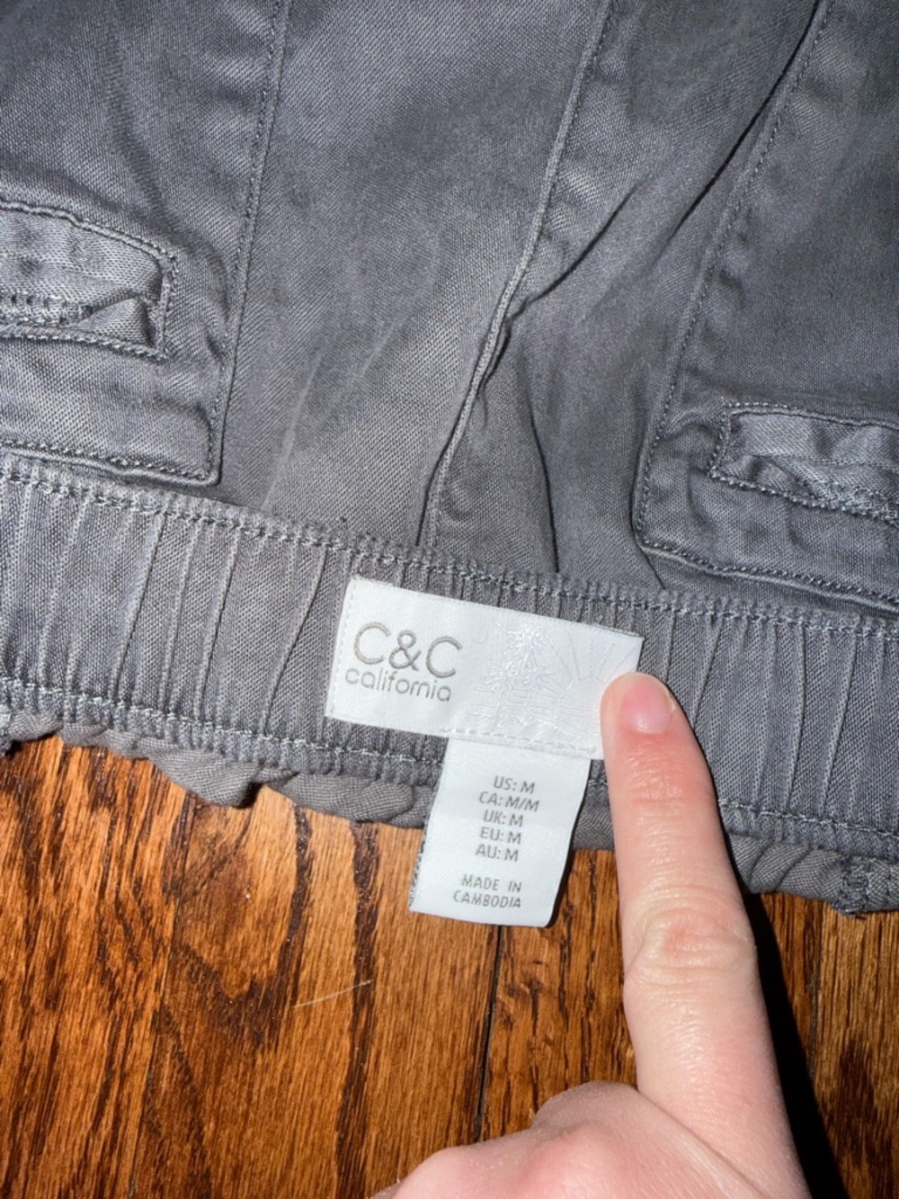 C&C California Women's Charcoal Cargo Pants with Drawstring Cuffs - Picture 3 of 3